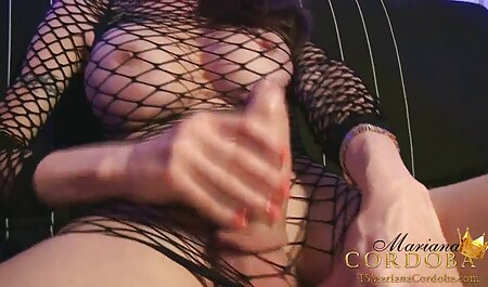 Hai cô gái trẻ lớn sex nhật bản xinh
