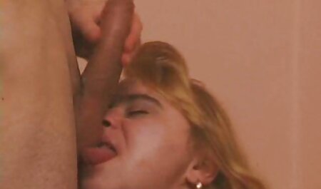 Ba cô sex girl xinh nhật bản gái trong một căn phòng
